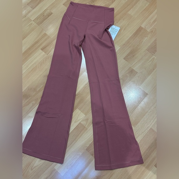 Brand New Lululemon Groove SHR Split-Hem Flare, Nulu - Picture 2 of 9
